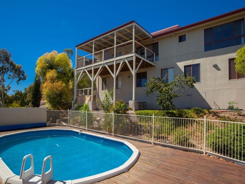 39 Greenridge Court, Wynn Vale SA 5127