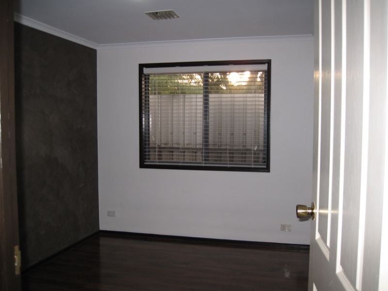 76 Kesters Road, Para Hills West SA 5096