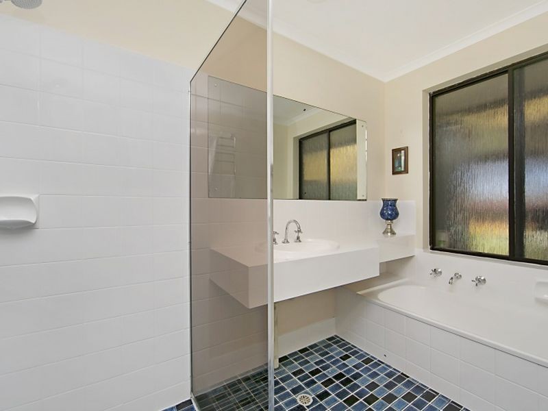 6 Wedgewood Road, Modbury Heights SA 5092