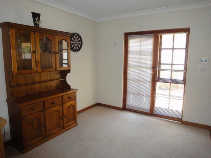 1 & 2/90 Clayson Road, Salisbury East SA 5109