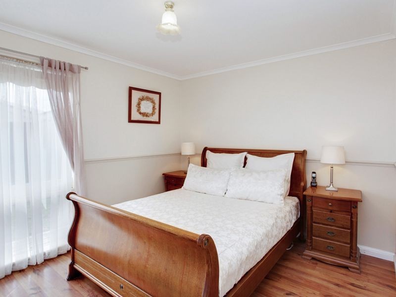 10 Barlow Court, St Agnes SA 5097