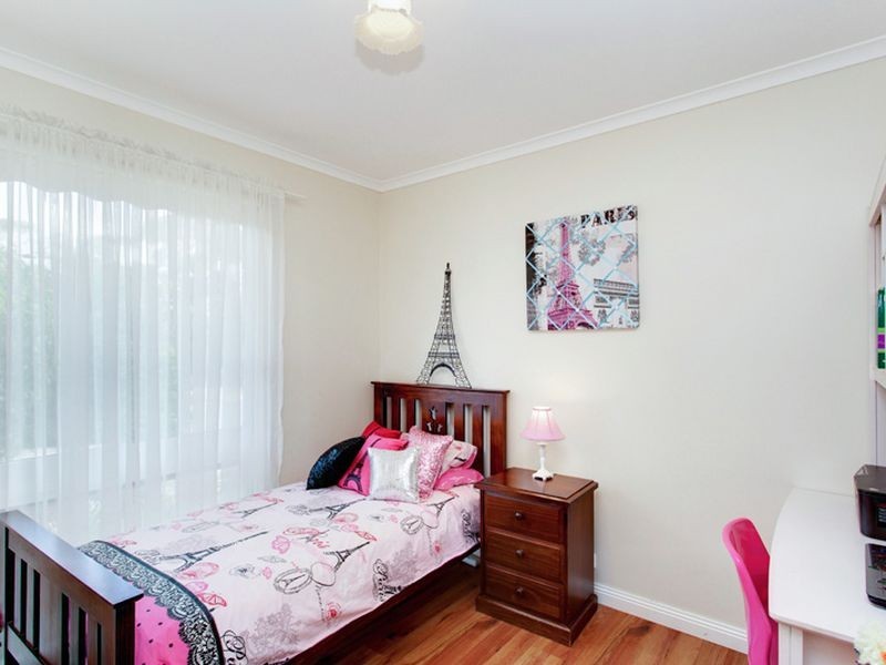 10 Barlow Court, St Agnes SA 5097