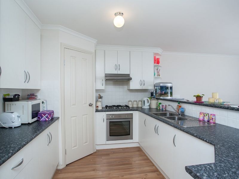 17 Andrew Avenue, Holden Hill SA 5088