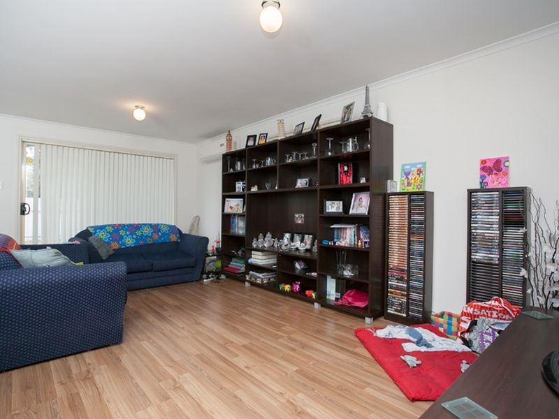 17 Andrew Avenue, Holden Hill SA 5088