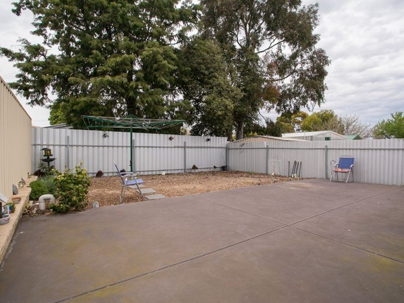 17 Andrew Avenue, Holden Hill SA 5088