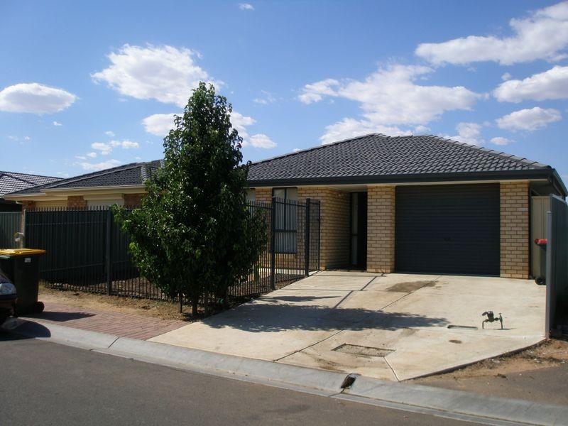 17 Orange Parade, Munno Para West SA 5115