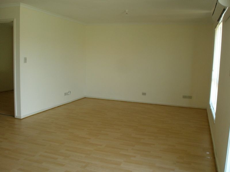 17 Orange Parade, Munno Para West SA 5115