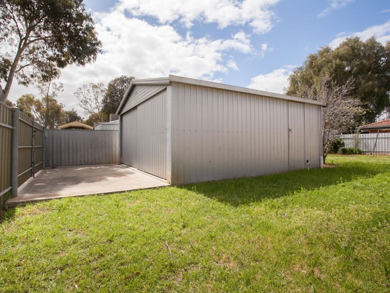 12 Kingswood Crescent, Paralowie SA 5108