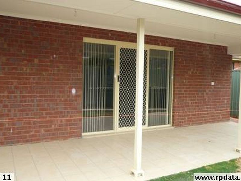 1 McKinlay Street, Elizabeth Downs SA 5113