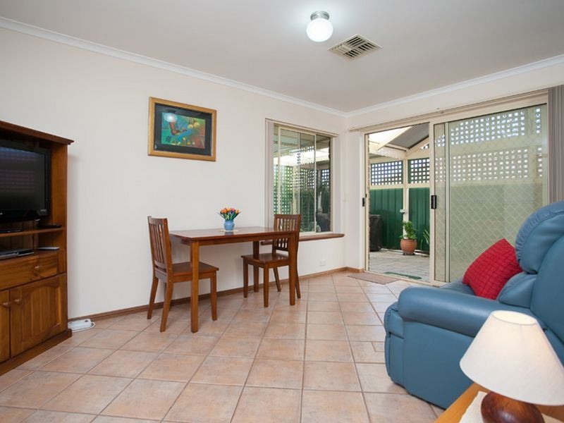 20 Lake Magenta Court, Greenwith SA 5125