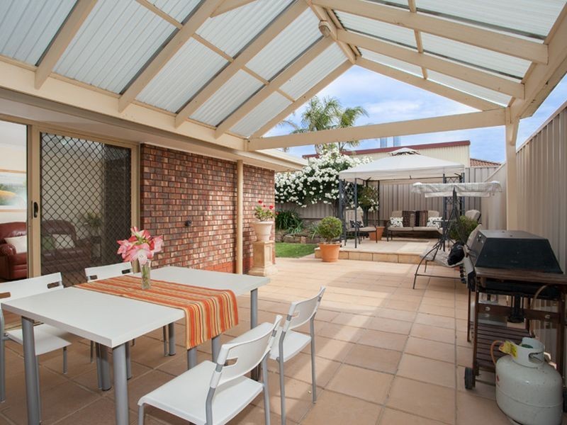 8 Westminster Street, Wynn Vale SA 5127