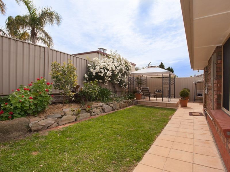 8 Westminster Street, Wynn Vale SA 5127