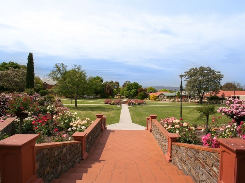 8 Westminster Street, Wynn Vale SA 5127