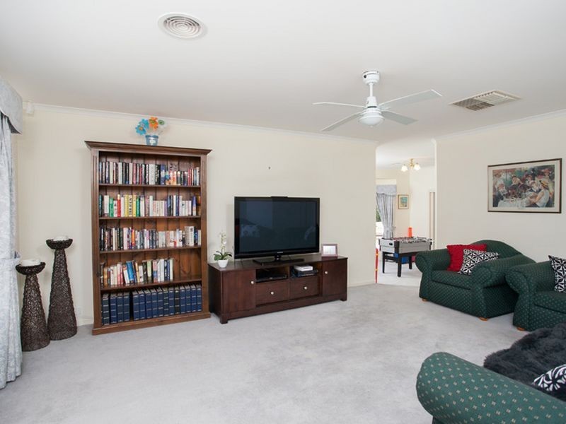 21 Davies Court, Wynn Vale SA 5127