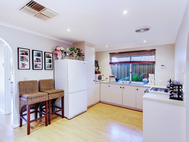 16 Debenham Court, Greenwith SA 5125