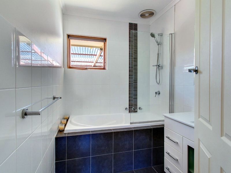 17 Eva Avenue, Redwood Park SA 5097