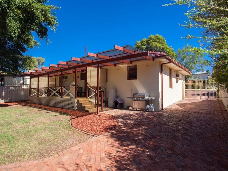 17 Eva Avenue, Redwood Park SA 5097