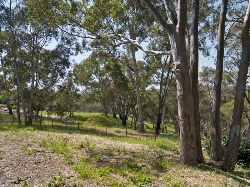 77 Seaview Road, Yatala Vale SA 5126