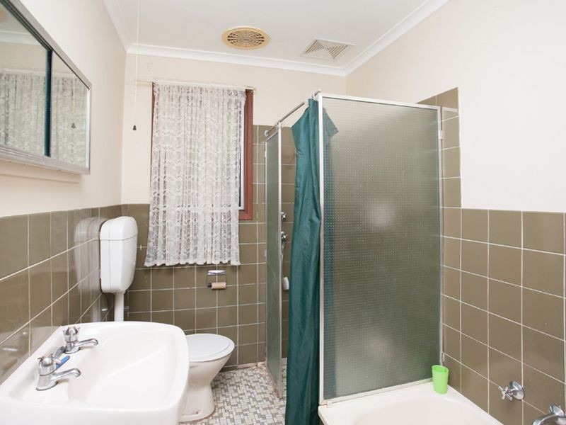 10 Andrew Avenue, Salisbury East SA 5109