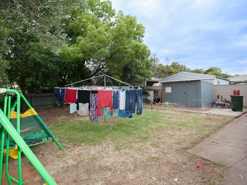 10 Andrew Avenue, Salisbury East SA 5109