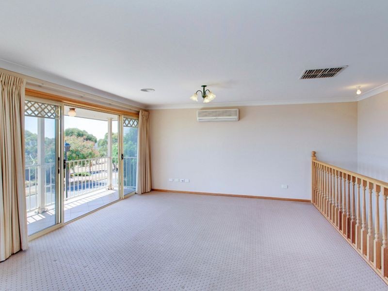 32 Bayview Parade, Gulfview Heights SA 5096