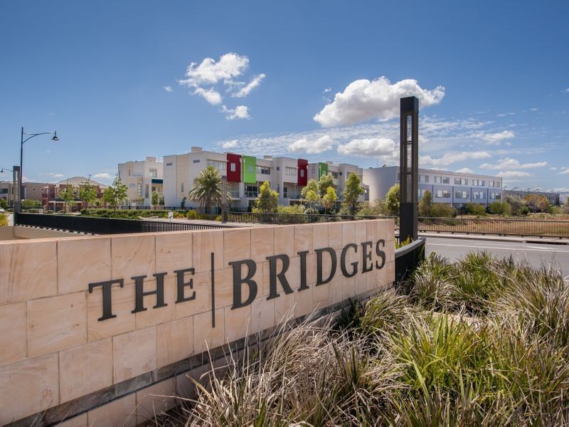 204/7 Martinique Walk, Mawson Lakes SA 5095