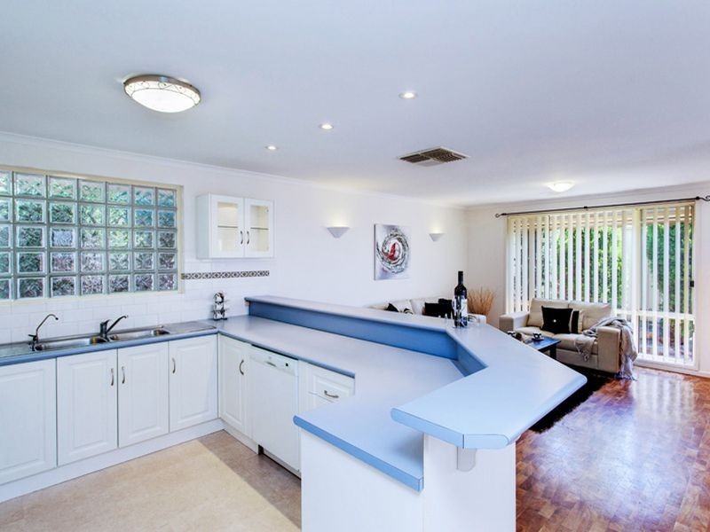 19 Lake Magenta Court, Greenwith SA 5125