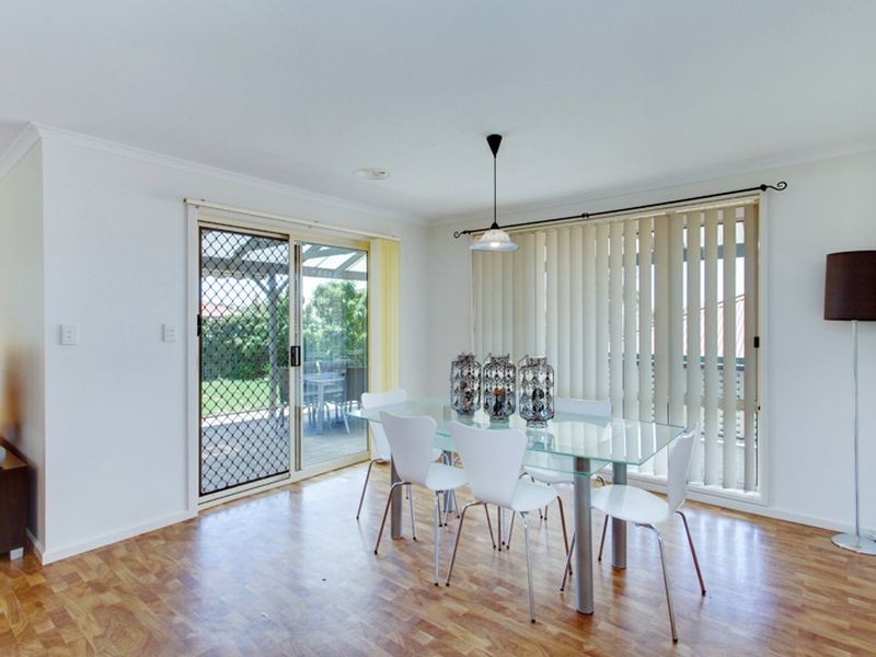 19 Lake Magenta Court, Greenwith SA 5125