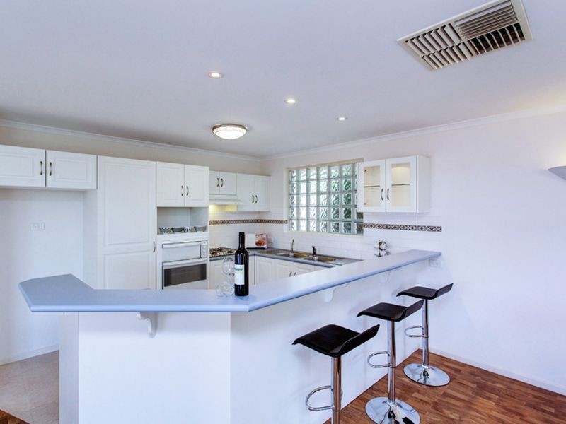 19 Lake Magenta Court, Greenwith SA 5125