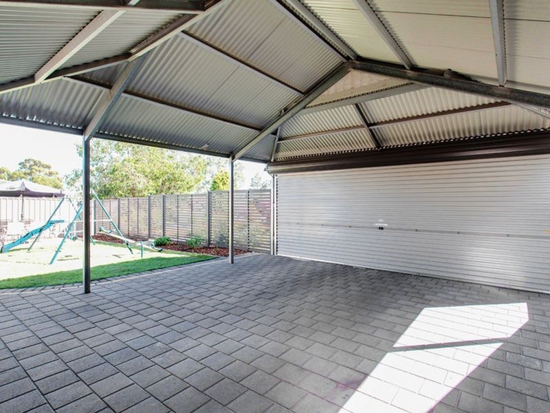 13 Flinders Avenue, Fairview Park SA 5126