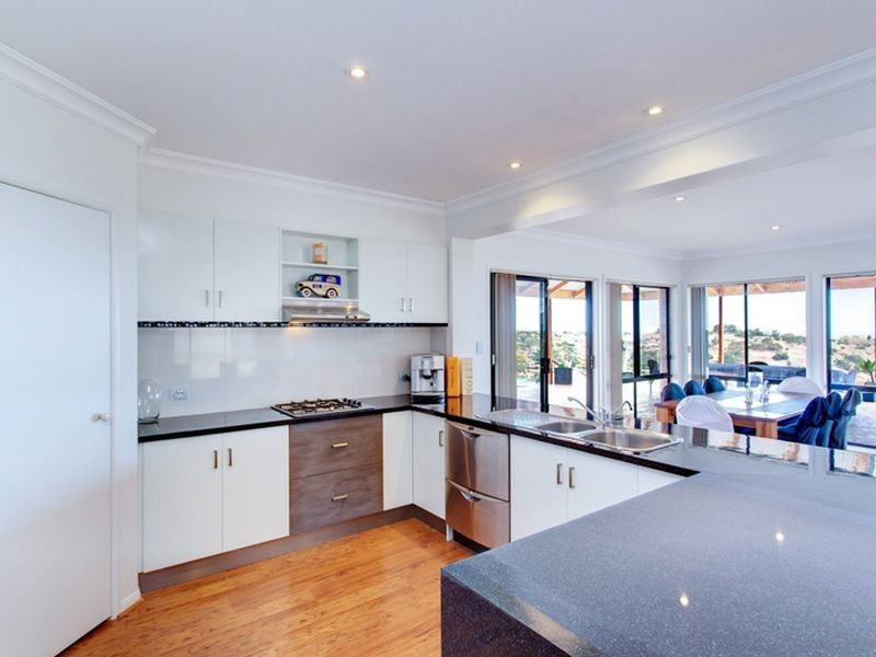 30 Rifle Range Road, Greenwith SA 5125
