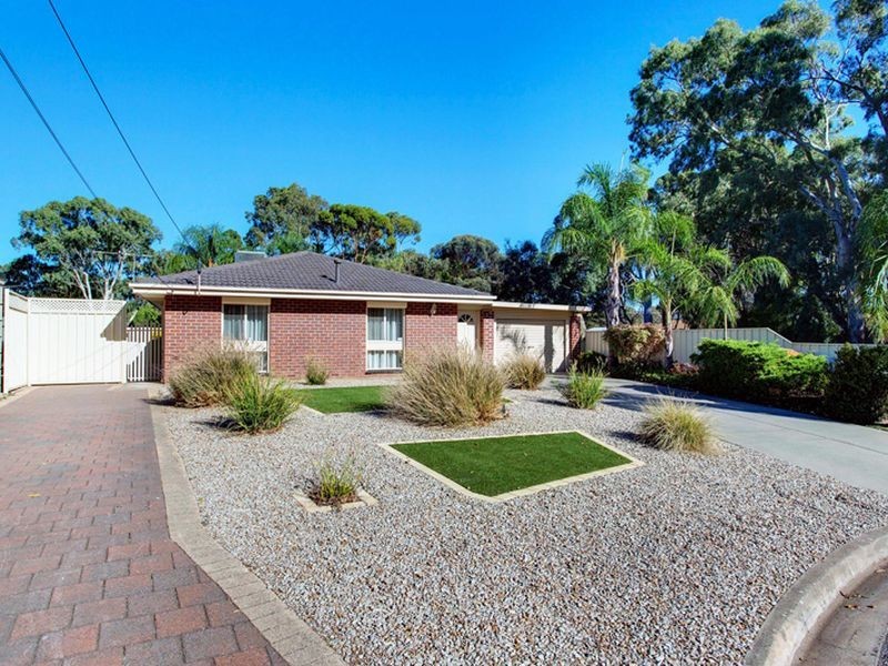 54 Loch Lomond Drive, Modbury SA 5092