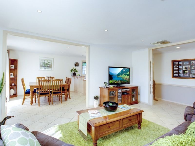 54 Loch Lomond Drive, Modbury SA 5092