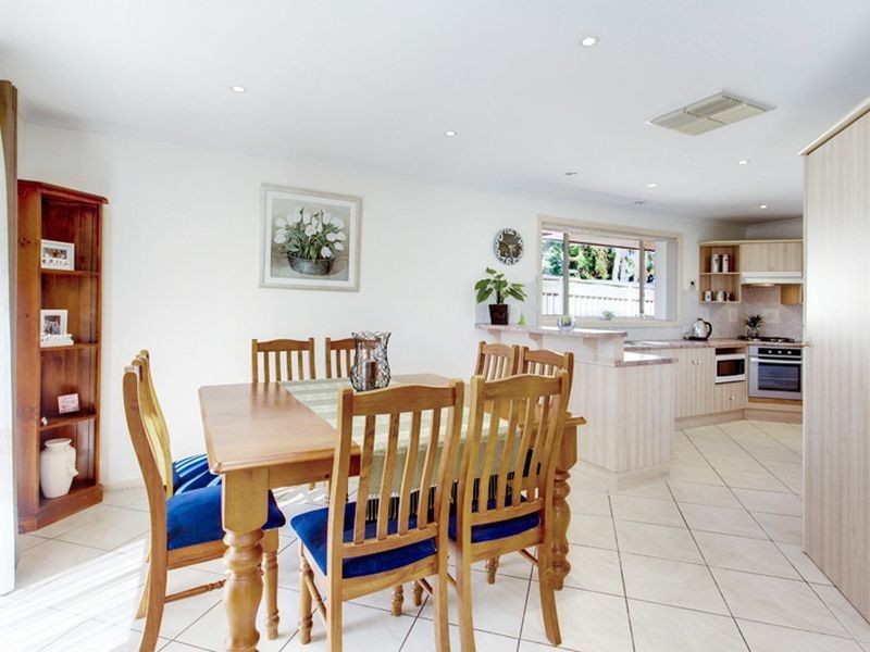 54 Loch Lomond Drive, Modbury SA 5092