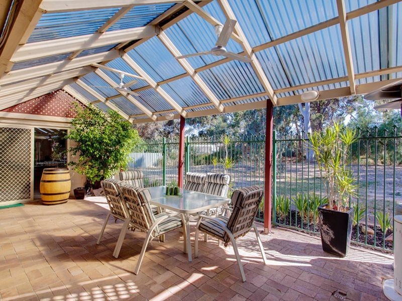 54 Loch Lomond Drive, Modbury SA 5092