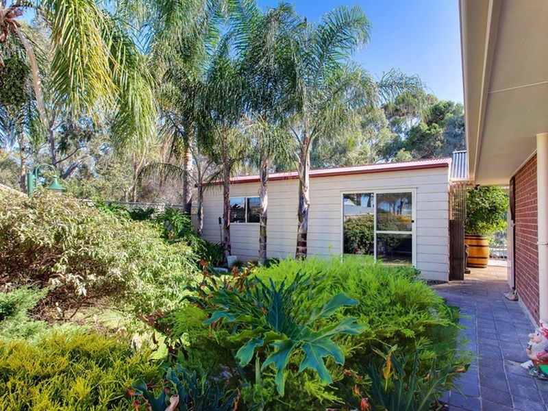 54 Loch Lomond Drive, Modbury SA 5092
