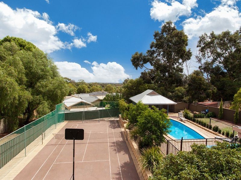 10 Stevens Avenue, Salisbury Heights SA 5109