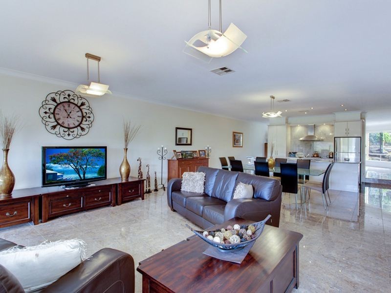 19 McCann Place, Greenwith SA 5125