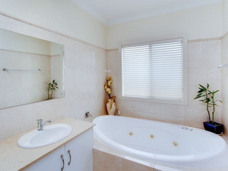 19 McCann Place, Greenwith SA 5125