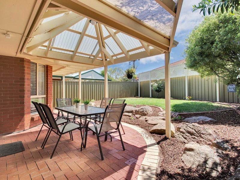 18 Candlebark Grove, Greenwith SA 5125