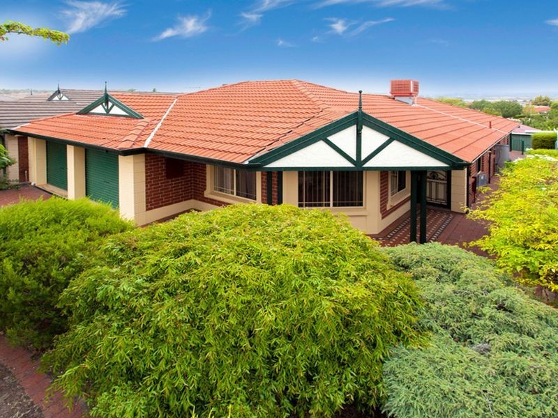 10 St Clair Parade, Greenwith SA 5125