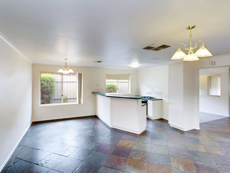 10 St Clair Parade, Greenwith SA 5125