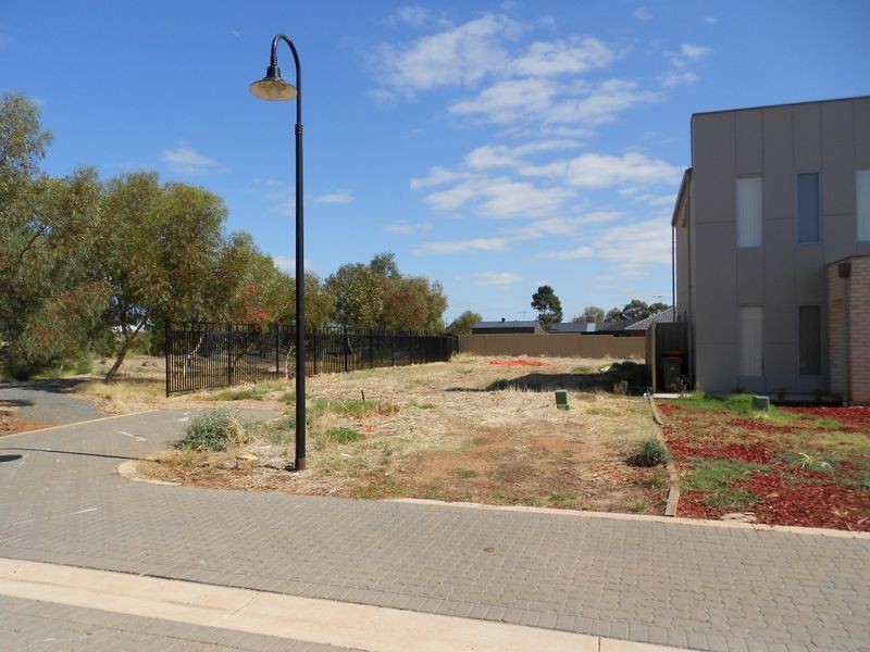 6 Glades Walk, Smithfield Plains SA 5114