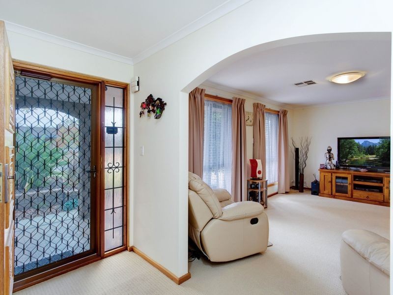 7 Raven Court, Wynn Vale SA 5127