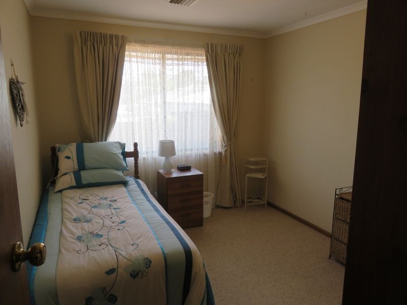 88 McEwin Avenue, Redwood Park SA 5097