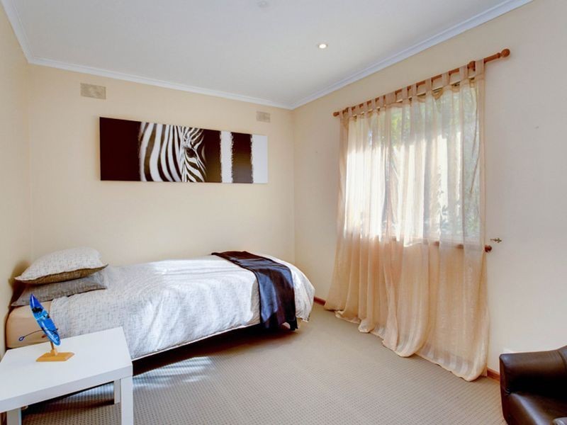 16 Palmer Street, Fairview Park SA 5126
