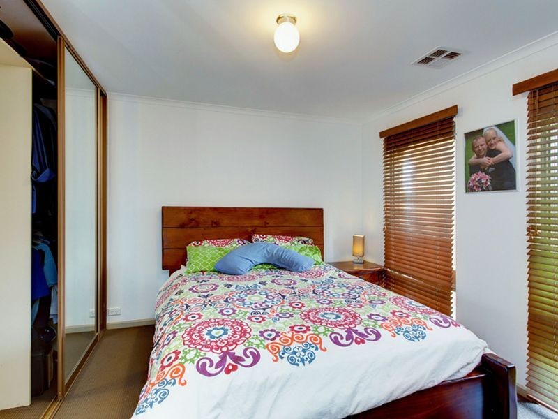 7 La Perouse Crescent, Fairview Park SA 5126