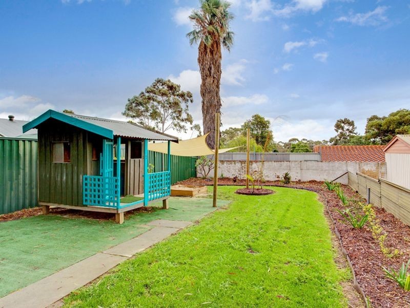 7 La Perouse Crescent, Fairview Park SA 5126