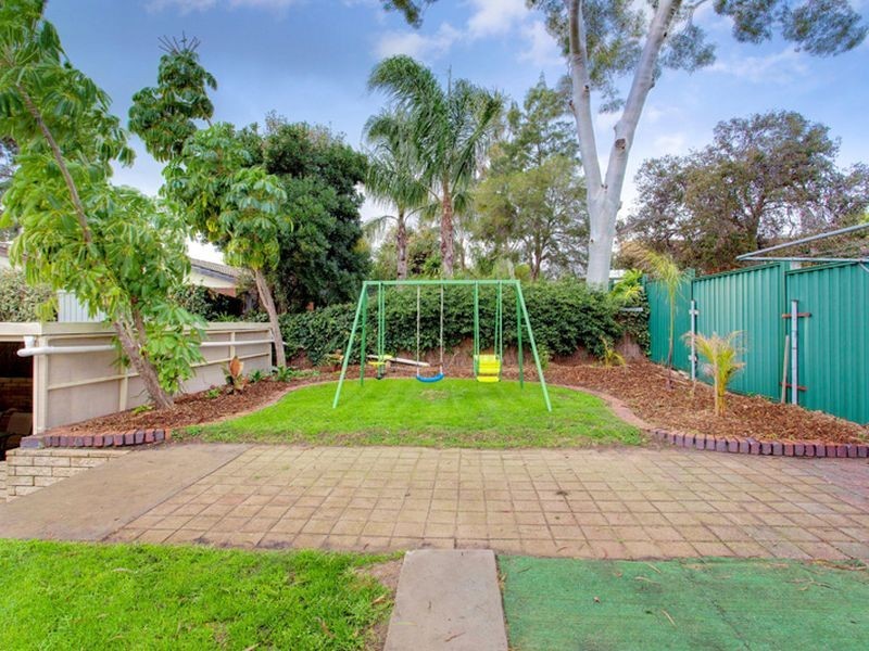 7 La Perouse Crescent, Fairview Park SA 5126