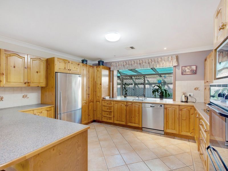 34 Petworth Parade, Greenwith SA 5125